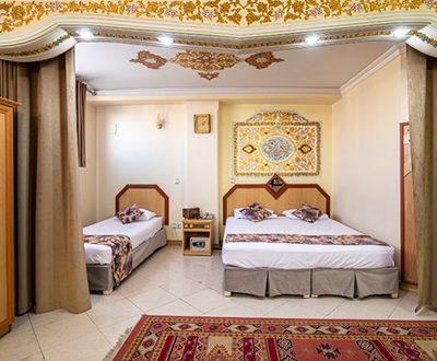 سه تخته01صفوی