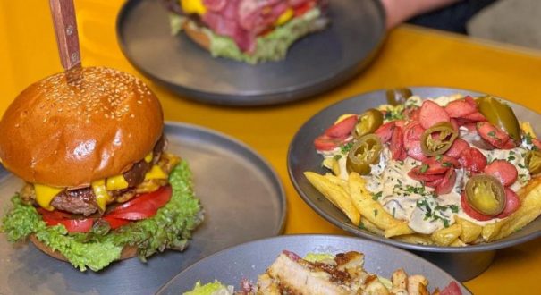 123865465_380122933420911_8395382403141888529_n-819x1024